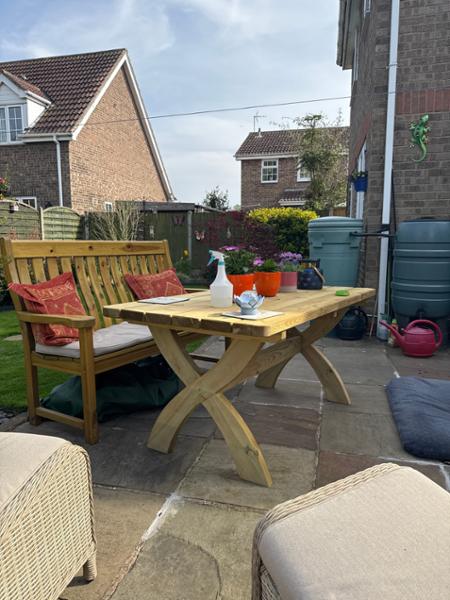 Harriet Garden Table