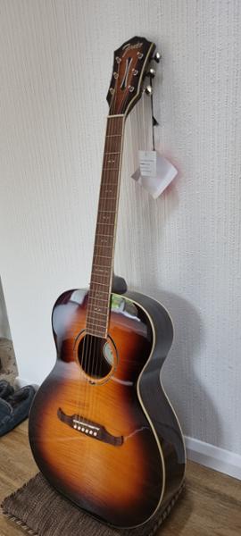 Fender DE FA-235E Concert Acoustic Guitar, Mocha Burst W/Free Fender Play