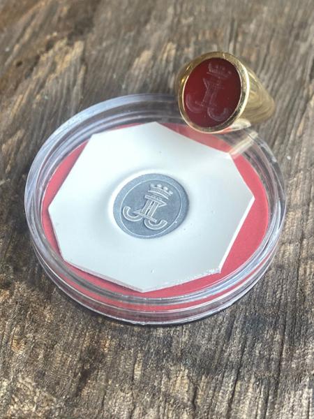 The most professional Signet Ring brand in the world