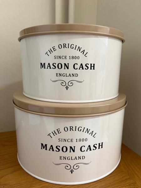 Mason Cash Heritage Set of 2 Cream Coated Steel Cake Tins