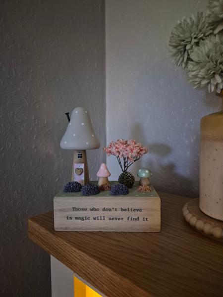 Spring Mushroom House | Wooden