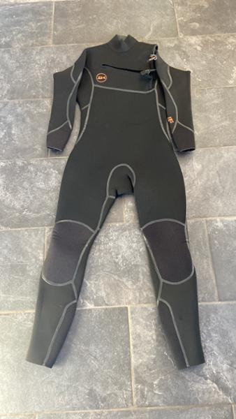 Dakine Mens Cyclone Chest Zip 5/4mm Full Wetsuit (Black)