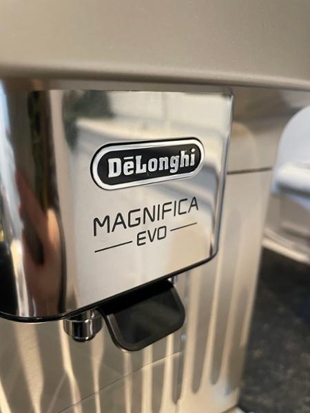 Magnifica Evo Fully Automatic Bean to Cup Coffee Machine