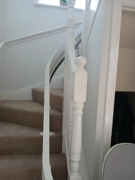 Brooks Stair Lift - Curved Stairlift - Free Survey - UK Fast Delivery - Stairlift Cost With Installation Unicorn Stairlifts
