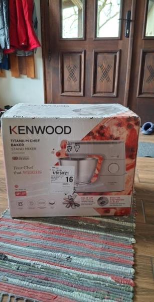 Titanium Chef Baker, fehér, KVC65.001WH