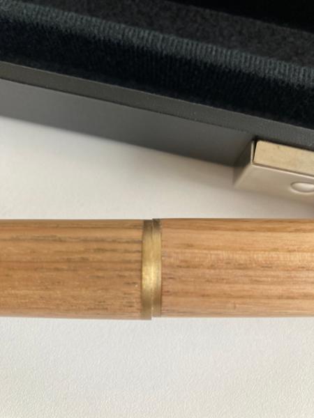 Bad fitting on two pice cue signed by Luca Brecel