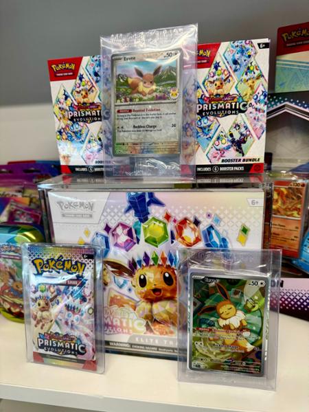 Pokemon Scarlet &amp; Violet Prismatic Evolutions: Surprise Box