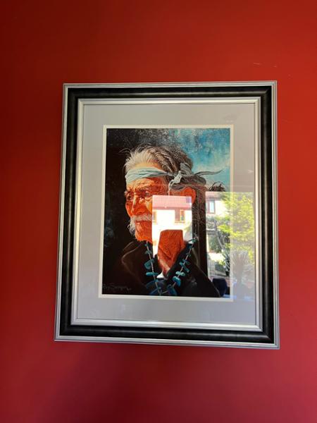 Just love my picture in its frame. Exceptional quality
