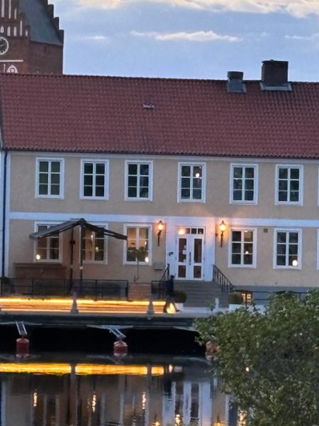 Mycket belåten
