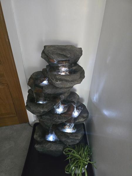 7 Fall Rock Water Feature