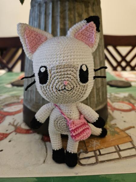 Yarn and Colors Must-Have - Clay (005)