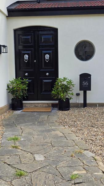 Gorgeous freestanding post box