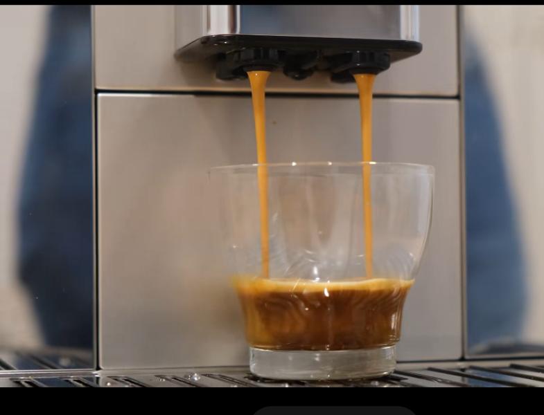 Primadonna aromatic bean to cup coffee machine