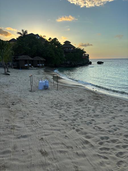 Sandals Ochi