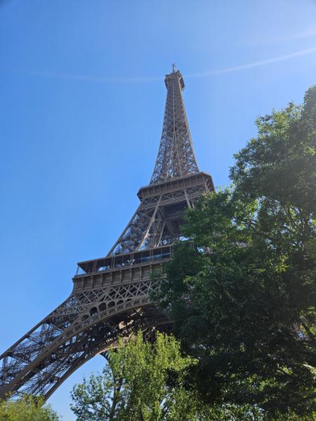 Paris Explorer