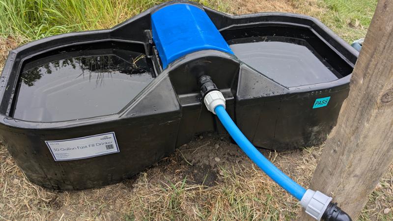 136 Litre Fast Fill Animal Drinker - AD122