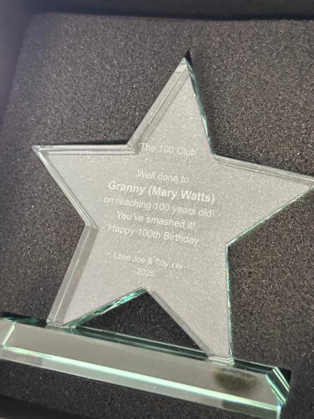 10.5cm x 10.5cm x 12mm Mounted Jade Glass Star Award