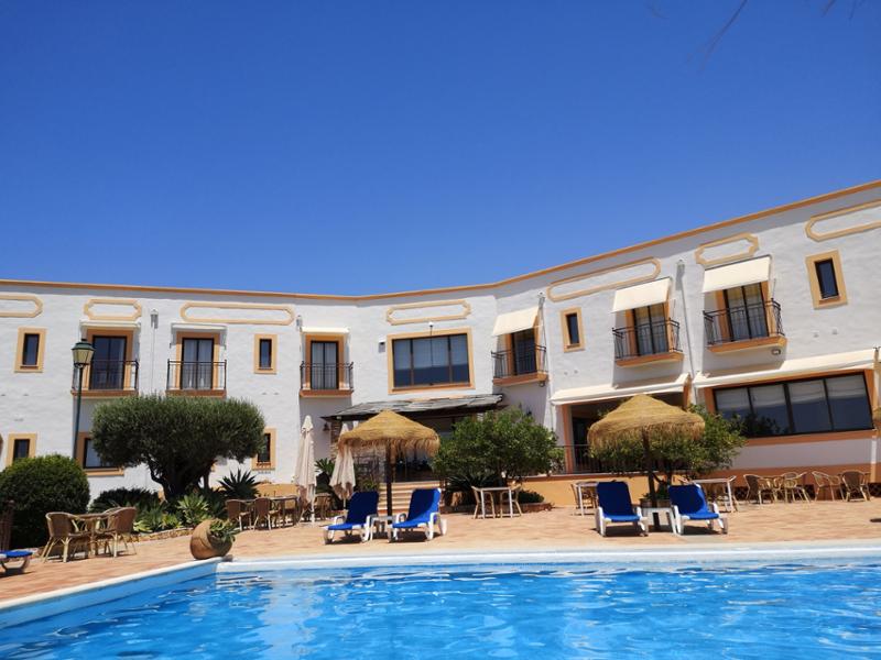 Idyllic stay in rural Portugal