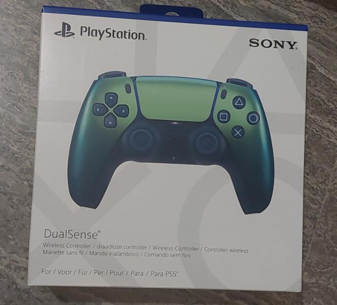 Sony PS5 DualSense Wireless Controller Chroma Teal