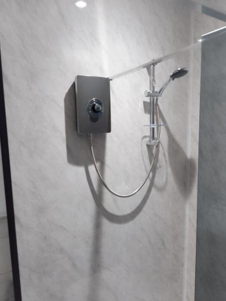 Triton Showers Aspirante 8.5kW Gun Metal Electric Shower