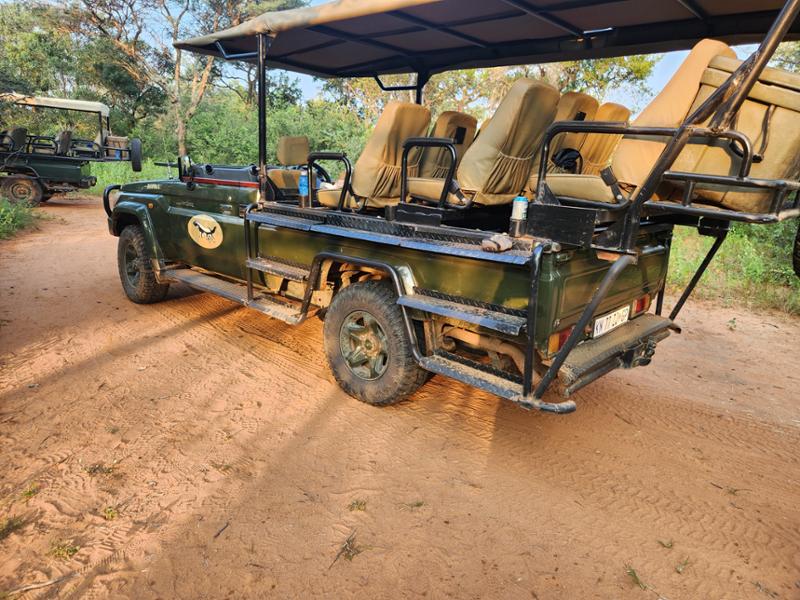 5145-5 Star African Safari