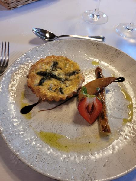 Rosa Barge Cruise — A Relaxing journey though Gascony, France