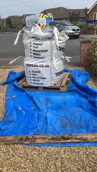 2 x Blended Topsoil £65 per bulk bag - British Standard BS3882:2015. Suitable for growing vegetables, flower beds and laying Turf