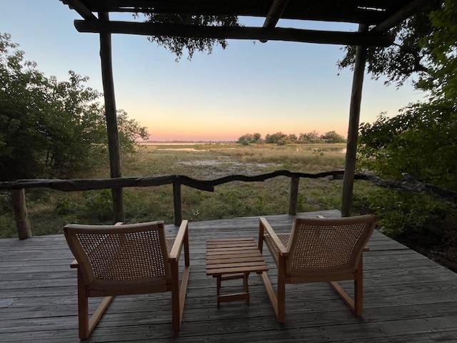 Magadigadi & the Wonders of the Delta + South Africa's rhinos = Amazing!