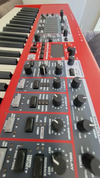 Nord Music Rest V2