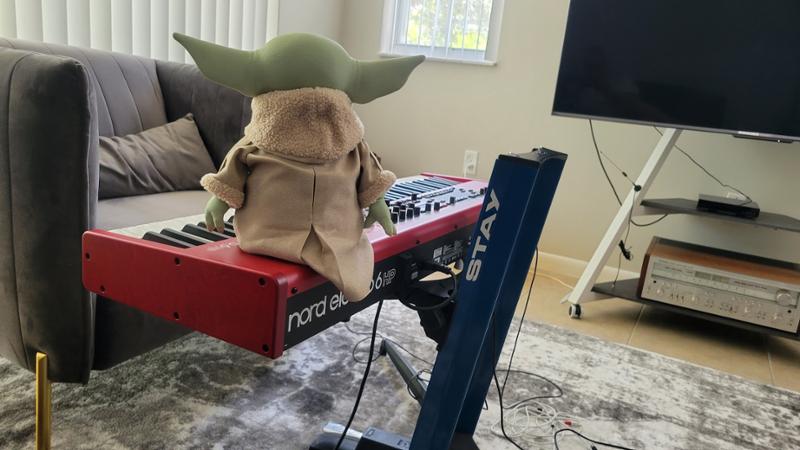 Nord Music Rest V2