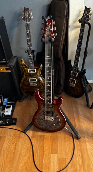 PRS SE Custom 24-08 Quilt Electric Guitar in Charcoal Cherry Burst