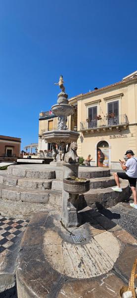 Your tour in Toulon - Exploring Toulon by Land & Sea