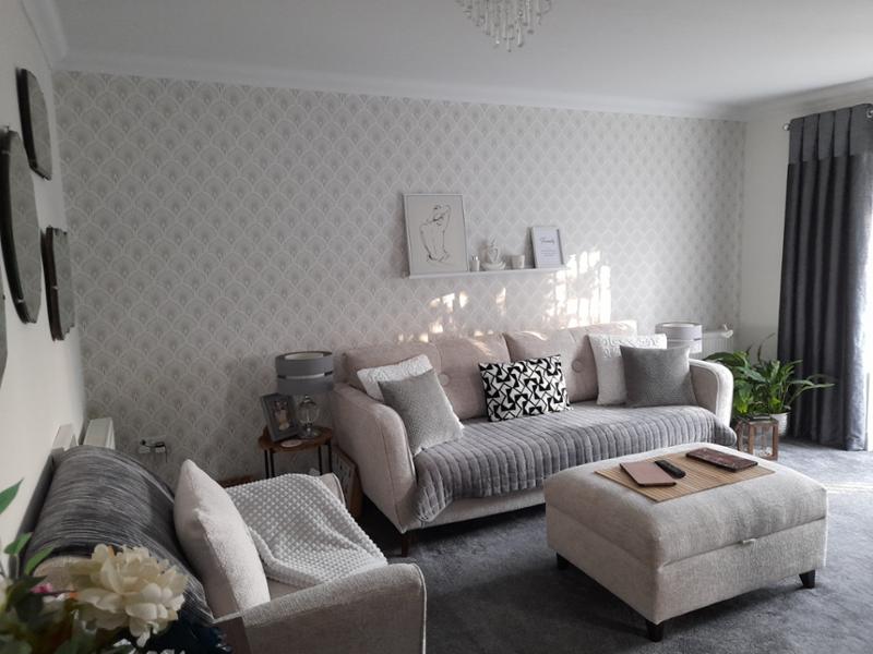 Layla Art Deco Wallpaper White GranDeco GV3101