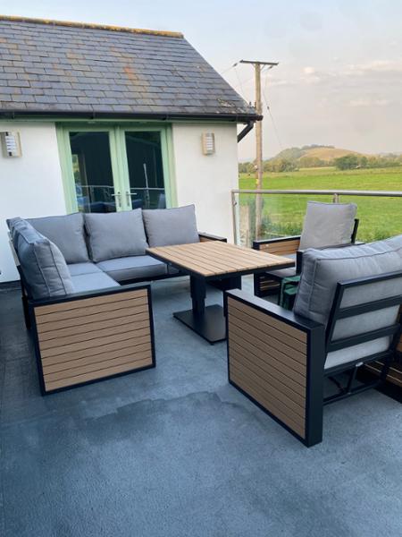 Fusion Garden Corner Casual Dining Set
