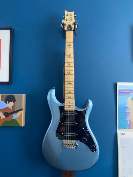 B Stock : PRS SE NF3 in Ice Blue Metallic Maple Fingerboard 001