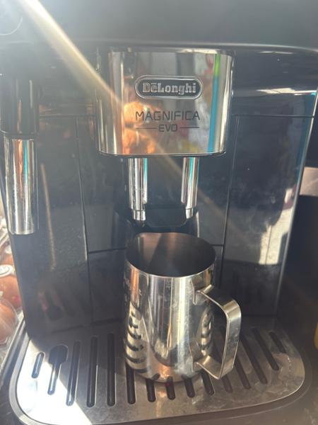 ECAM290.22.B Magnifica Evo Automatic Espresso Machine