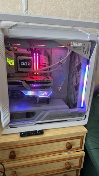 MSI GeForce RTX 5060 Ti 16G GAM TRIO OC WHITE näytönohjain