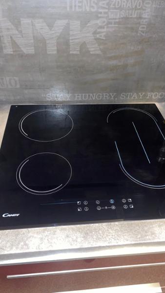 CANDY CH64BVT 59 cm Μαύρο Εστία Κεραμική Αυτόνομη