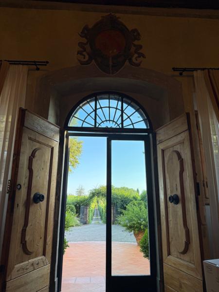 Palazzo Nelle (x 10 people): Grand Renaissance palazzo | Staff, cook & on-site concierge | Gated pool, Chianti views