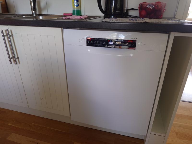 Bosch oppvaskmaskin SMU4HVW72S