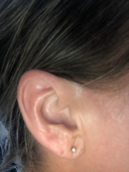 1/10ct Diamond 9K Gold Earrings