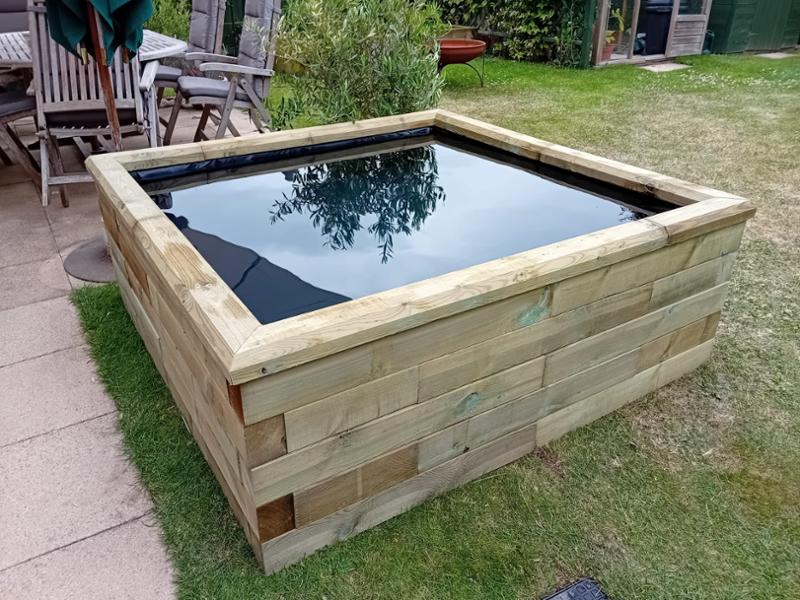 Easy raised pond