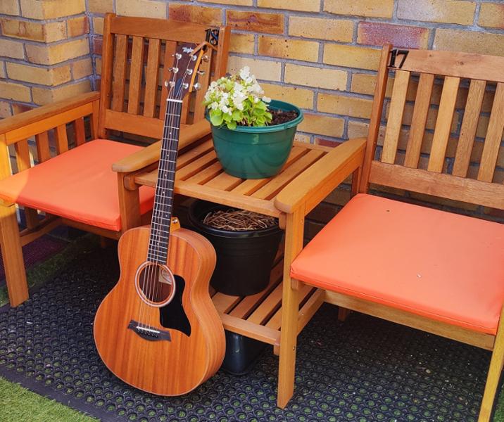 Taylor GS Mini M-e Mahogany Electro Acoustic with ESB Pickup