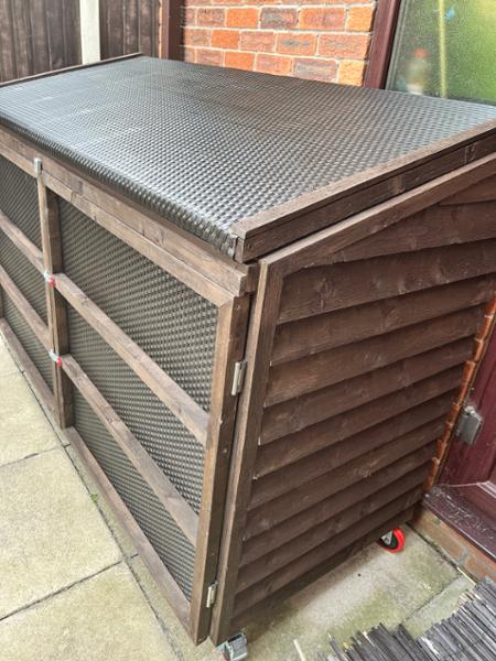 Rattan Weave Privacy Screening Sand Per Metre | Quality Durable Polyrattan Material | UV Protected & Weather Resistant