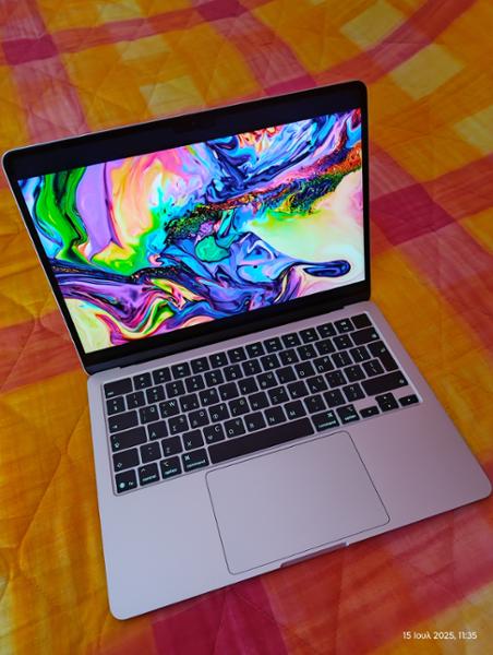 Apple MacBook Air with M4 Chip 13.6"QHD (Apple M4/16GB/256GB SSD/MacOS) Sky Blue