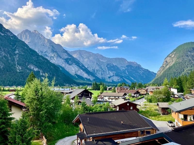 Your holiday: Seefeld Plateau Guided Walking