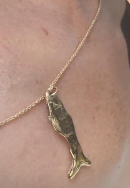 Beautiful necklace, fantastic service