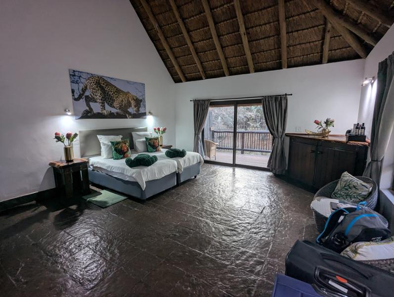 5145-5 Star African Safari