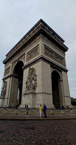 Paris Explorer