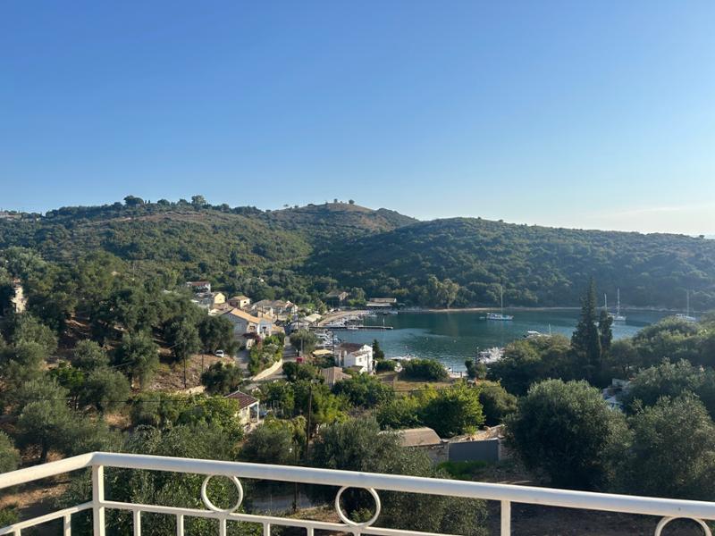 Villa Bolovinos House